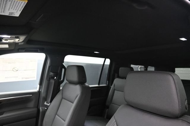New 2026 Chevrolet Suburban LT w/ Comfort Package AWD/4WD image 22