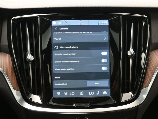 Used 2023 Volvo S60 B5 Plus w/ Climate Package image 19