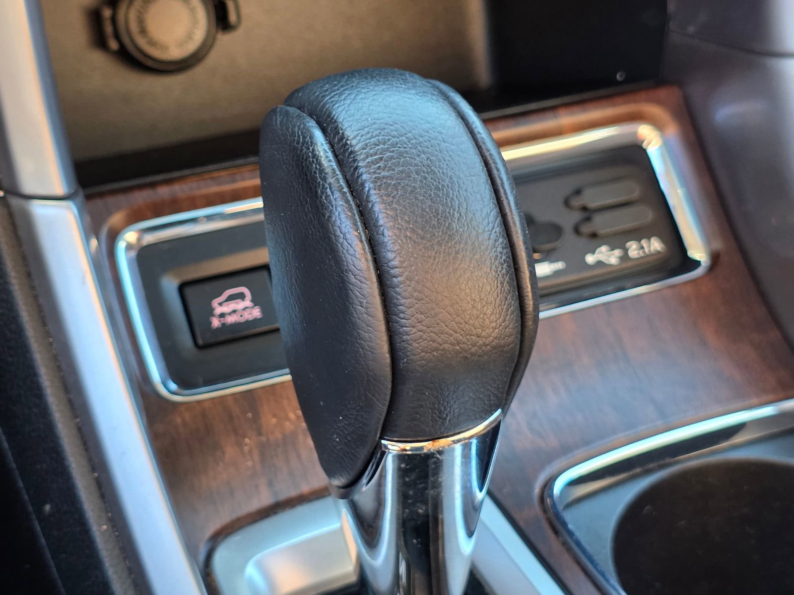 Used 2019 Subaru Ascent Touring w/ Popular Package #2A image 32