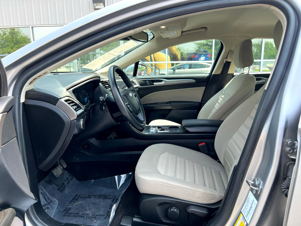 Used 2020 Ford Fusion S image 9