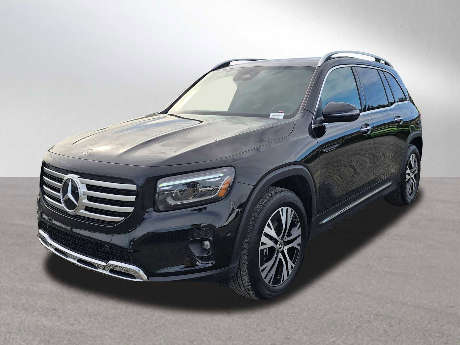 Used 2025 Mercedes-Benz GLB 250 4MATIC image 7