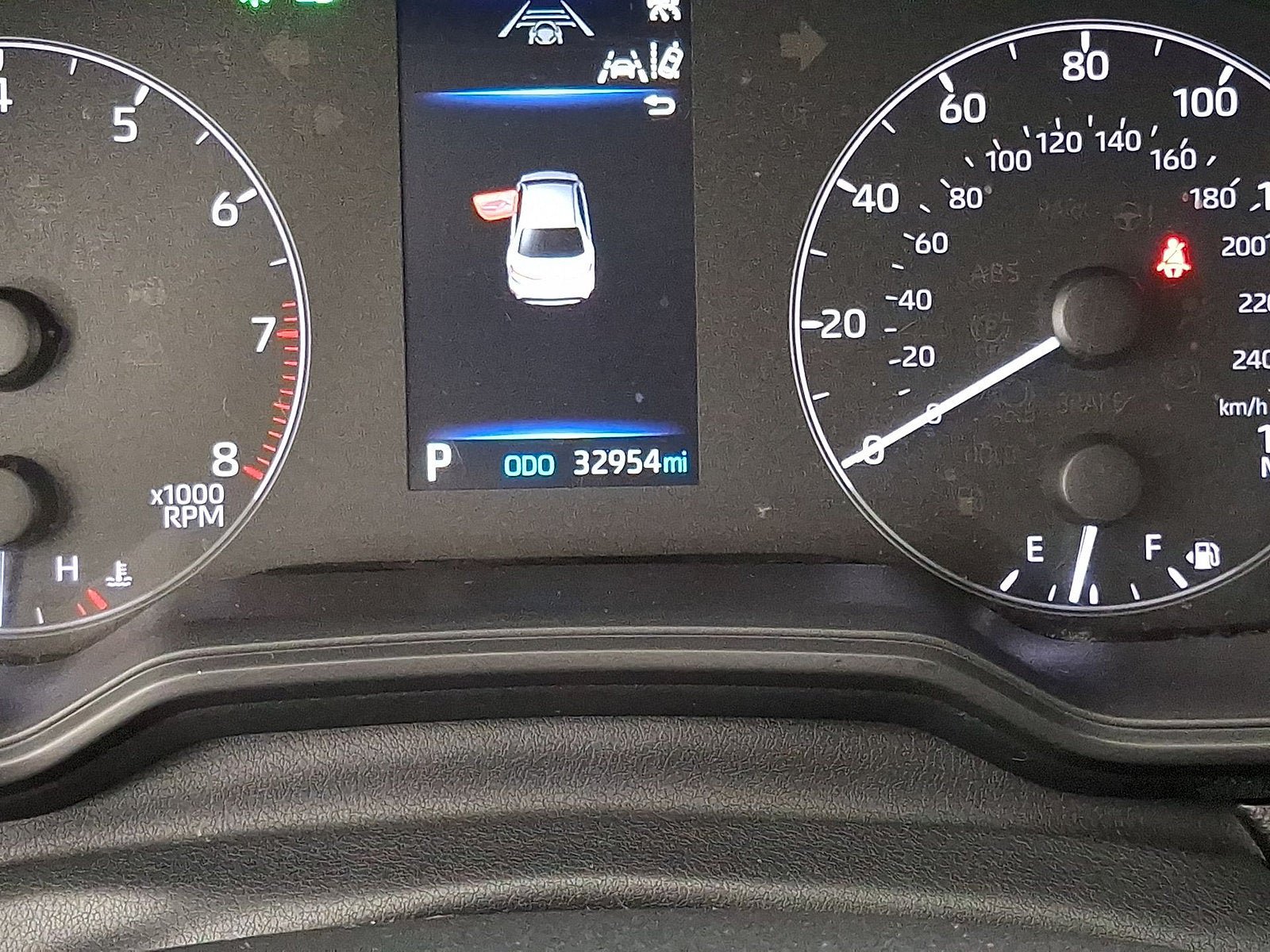 Used 2023 Toyota Corolla LE FWD image 5