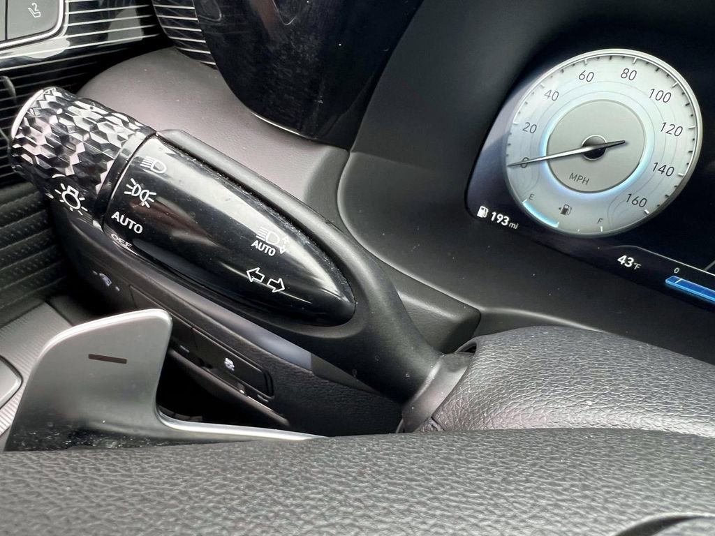 Used 2024 Hyundai Palisade Calligraphy image 29
