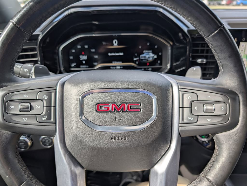 Used 2024 GMC Sierra 1500 SLT w/ SLT Premium Plus Package AWD/4WD image 29