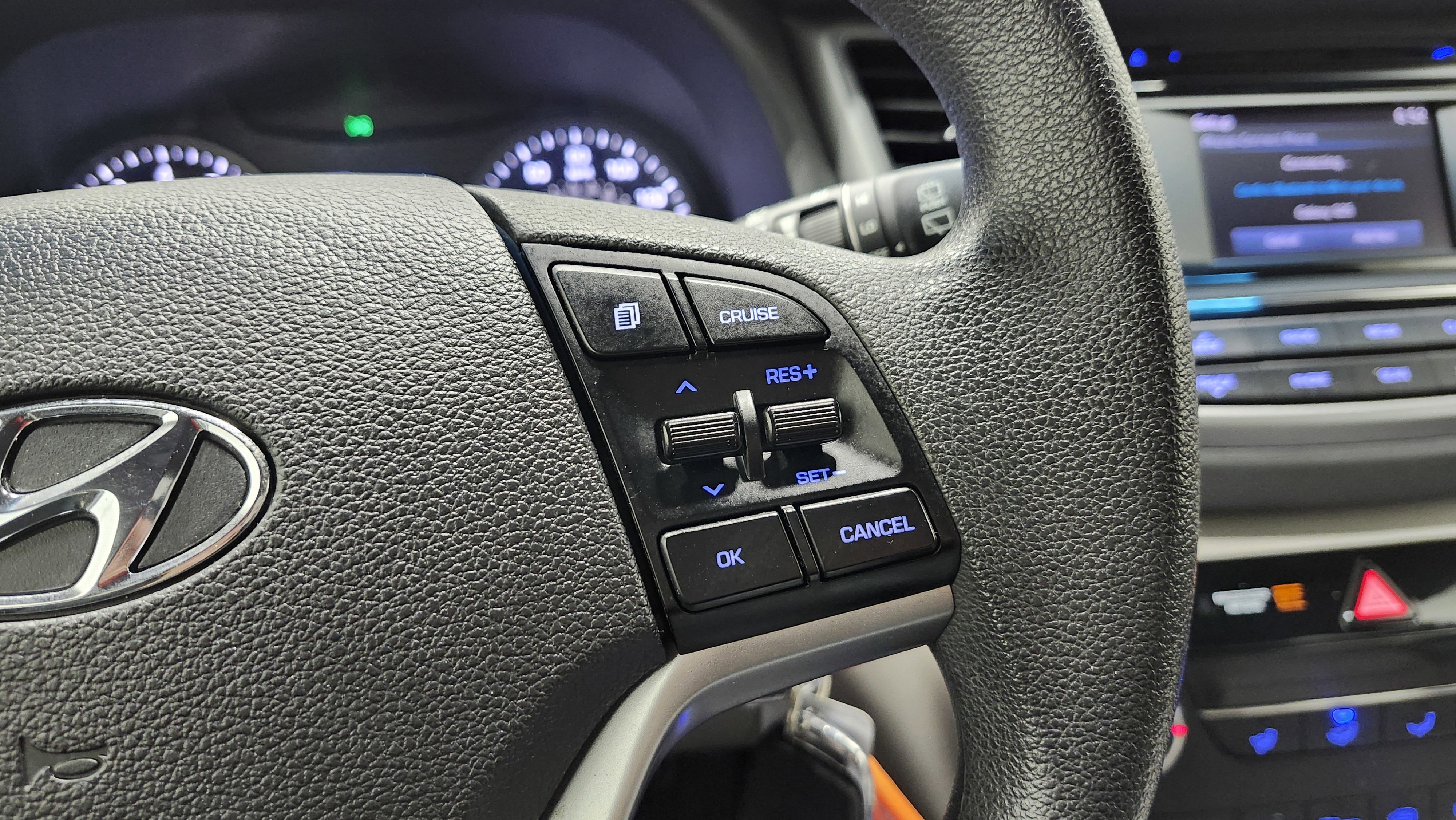 Used 2018 Hyundai Tucson SE w/ Cargo Package image 28