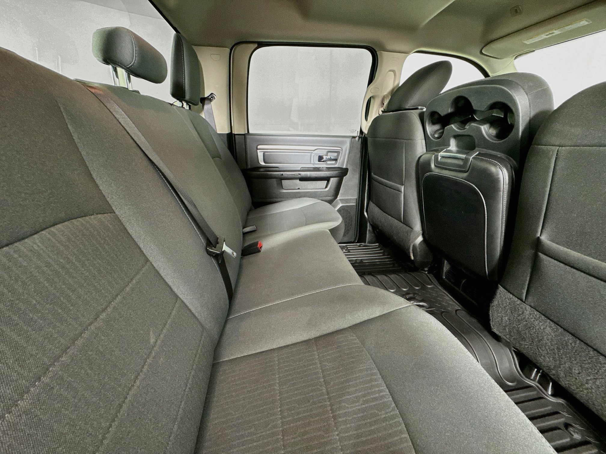 Used 2023 RAM 1500 Classic SLT w/ Electronics Group AWD/4WD image 23