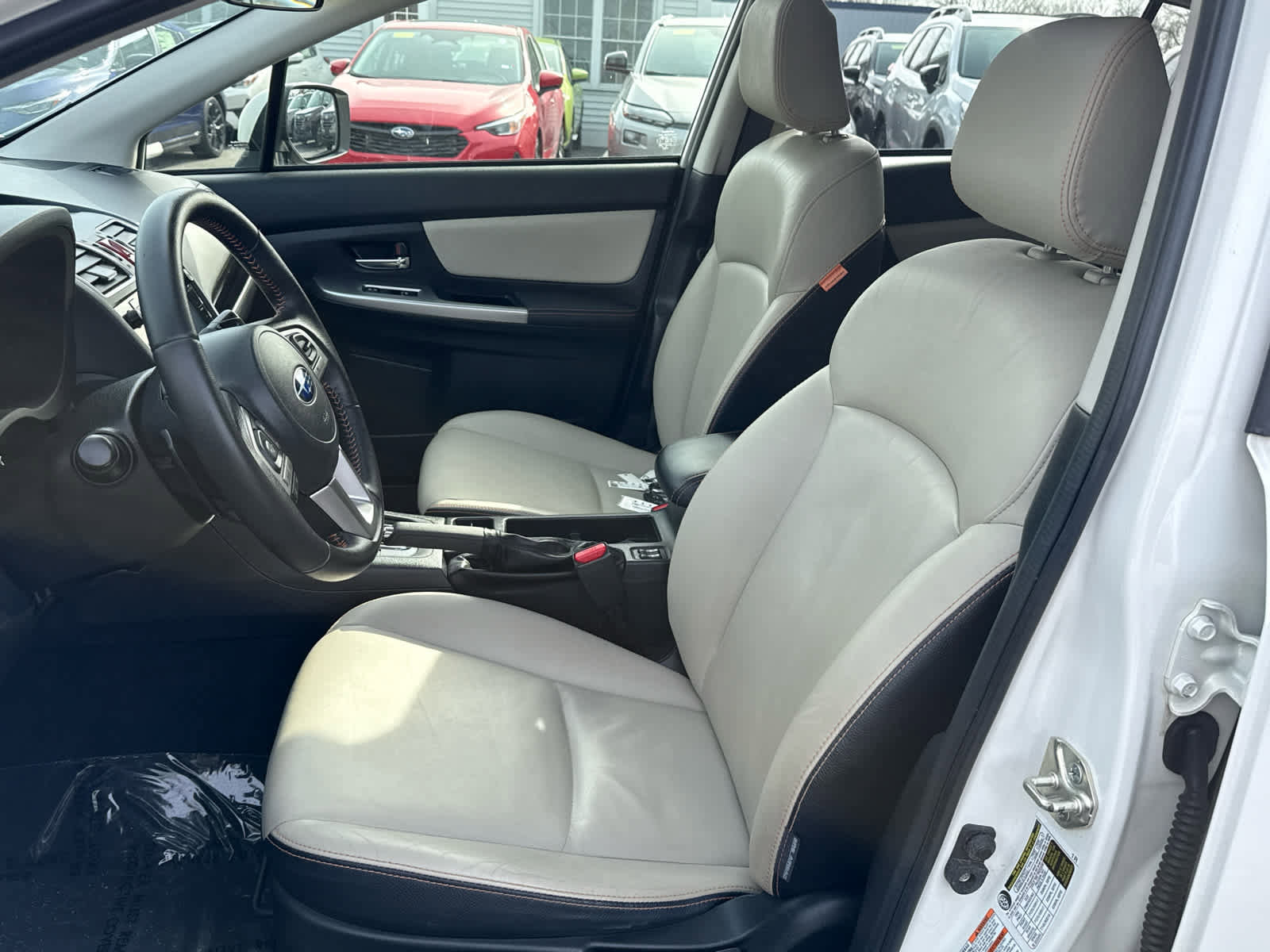 Used 2017 Subaru Crosstrek 2.0i Limited image 9