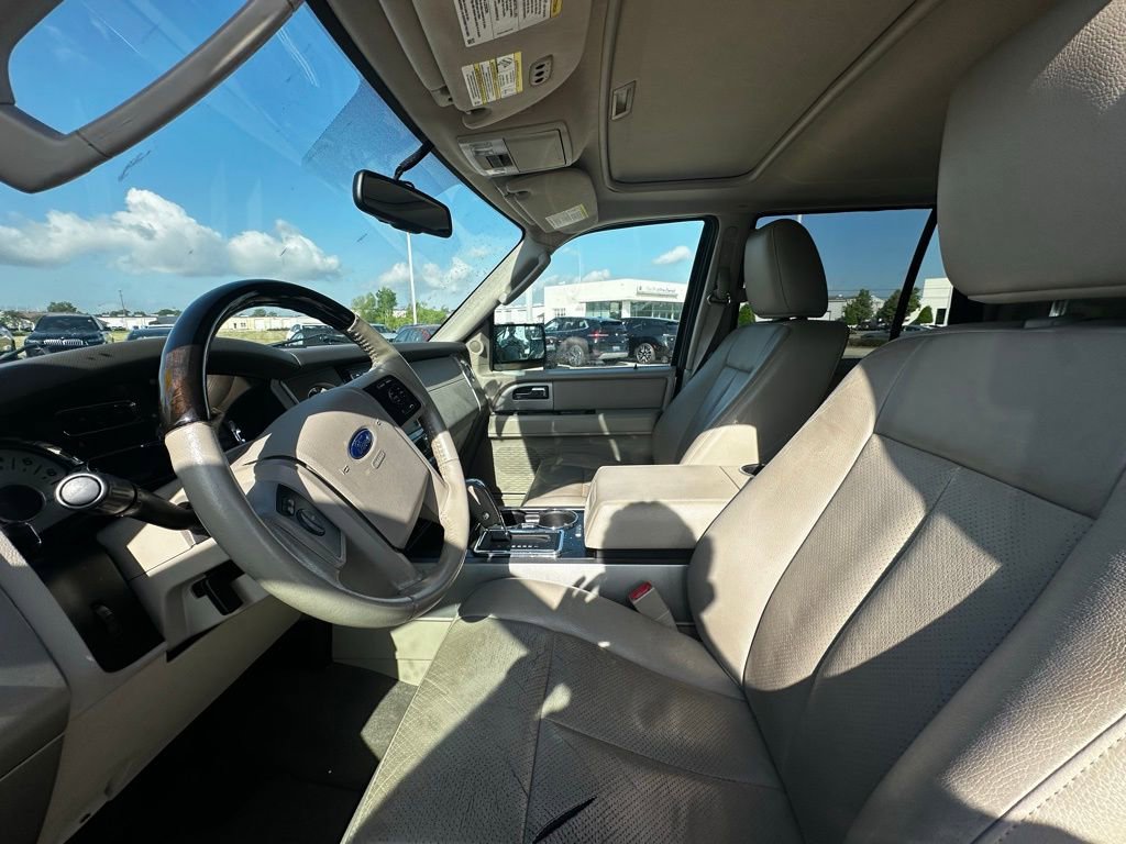 Used 2014 Ford Expedition Limited w/ Equipment Group 301A RWD image 9