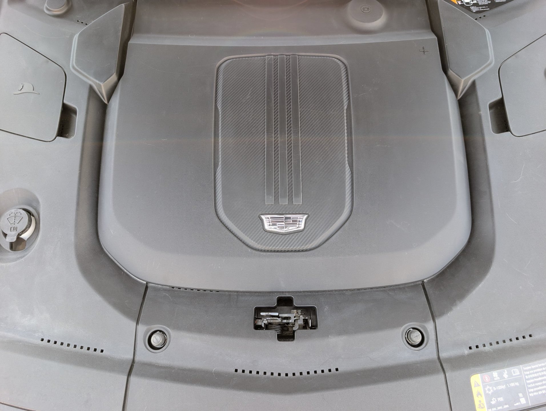 Used 2024 Cadillac Lyriq Sport RWD image 4