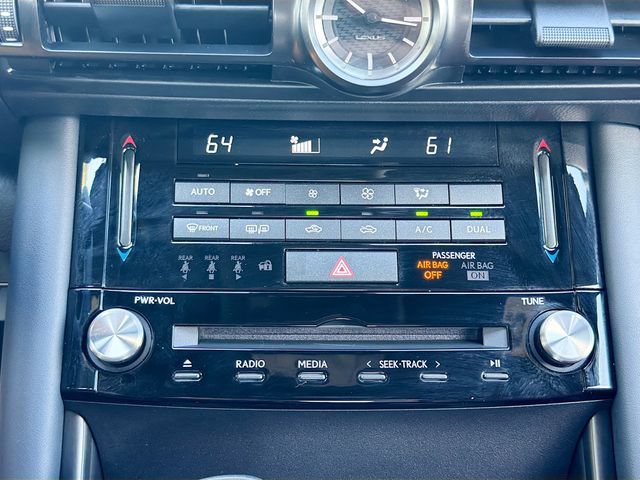 Used 2025 Lexus IS 350 F Sport RWD image 31