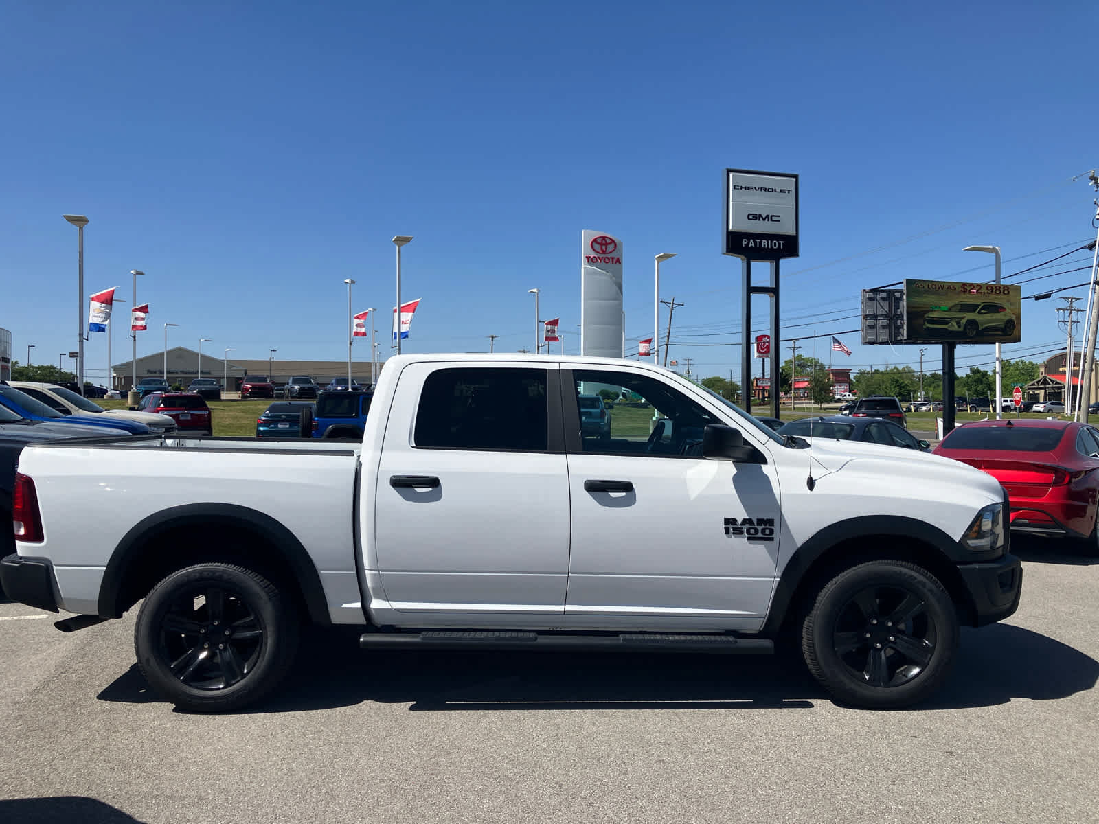 Used 2023 RAM 1500 Warlock AWD/4WD image 8
