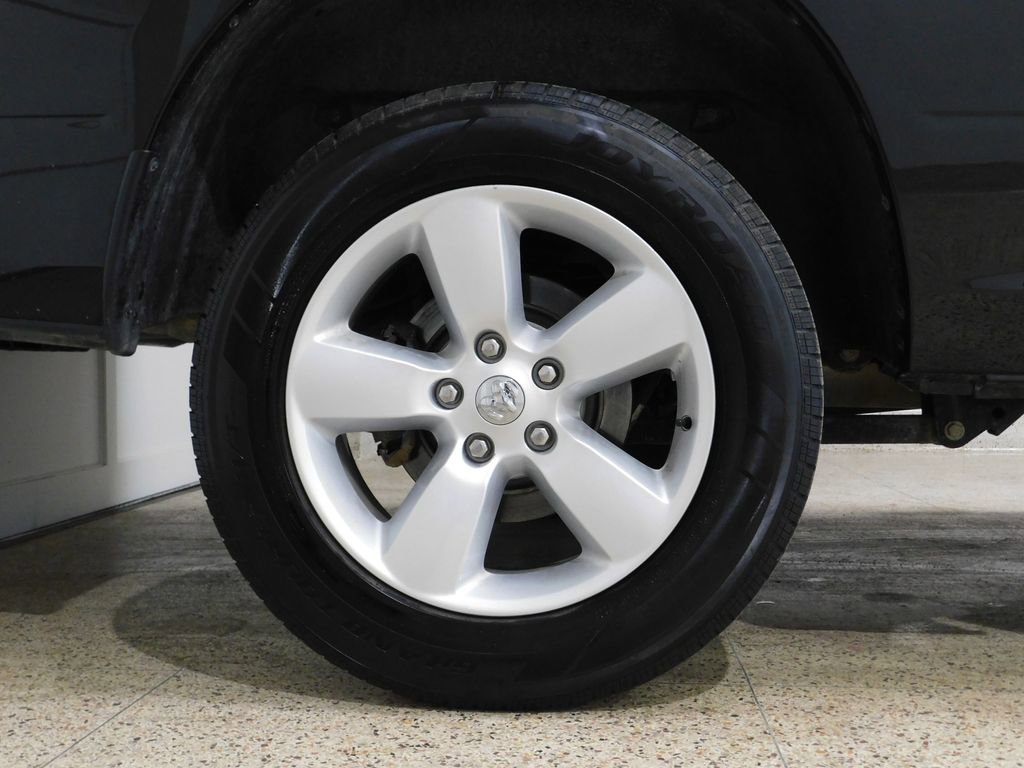 Used 2022 RAM 1500 Express w/ Wheel & Sound Group image 97