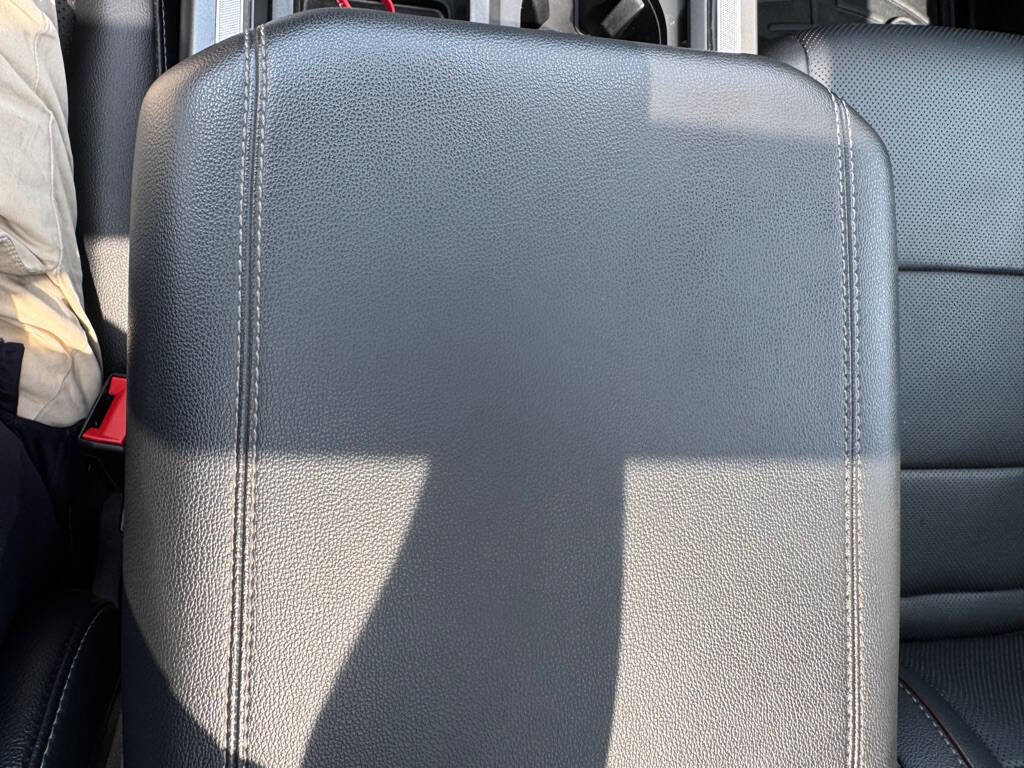 Used 2024 Ford F250 Lariat w/ Lariat Ultimate Package image 28