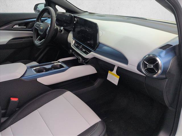Certified 2026 Chevrolet Equinox EV LT FWD image 30