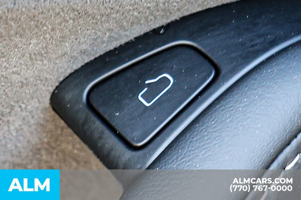 Used 2023 Tesla Model Y Long Range image 46
