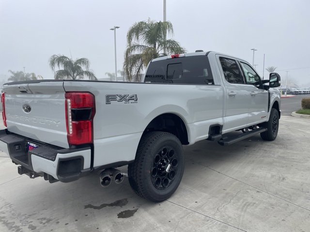 New 2026 Ford F350 Lariat w/ Black Appearance Package image 5