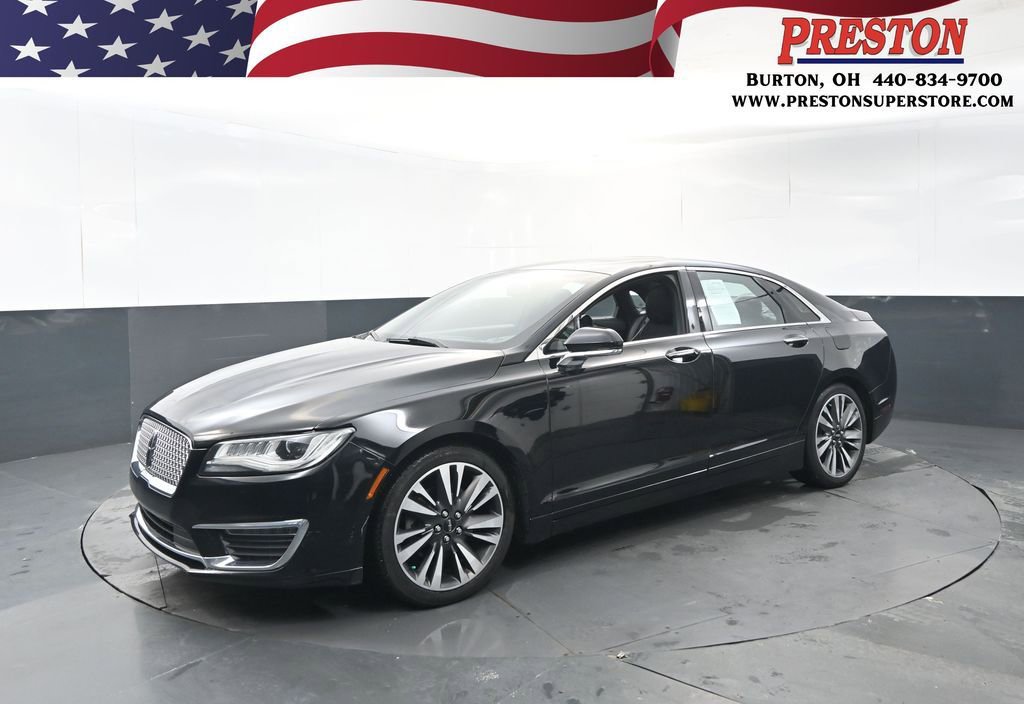 Used 2017 Lincoln MKZ Select image 1