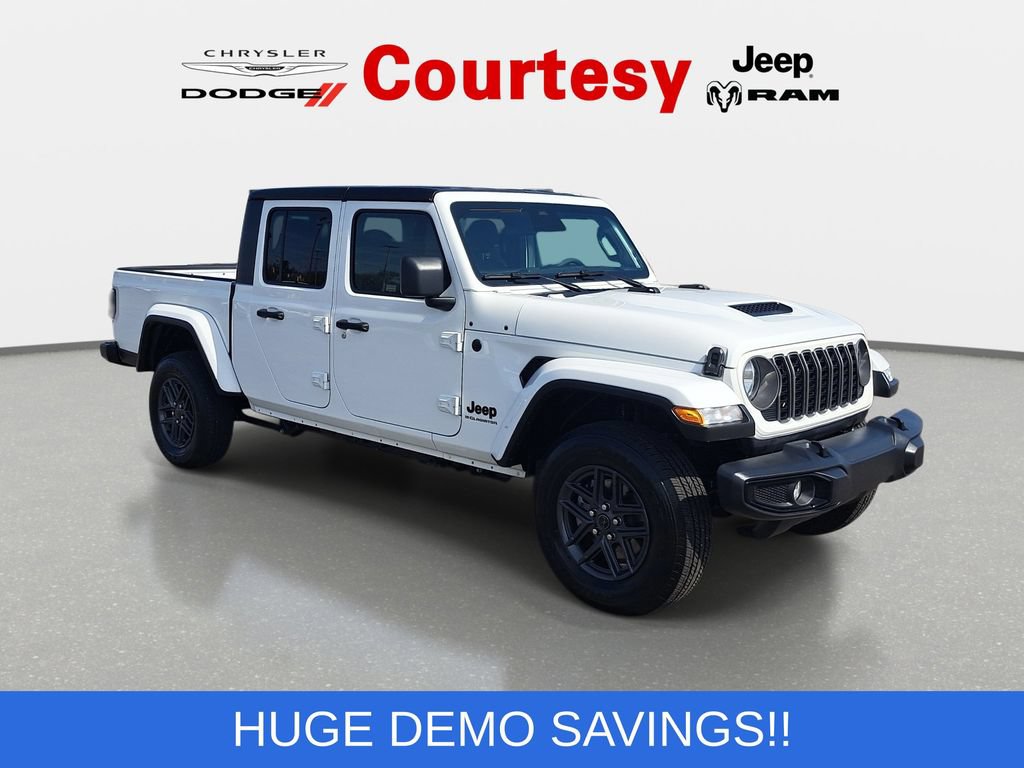 New 2026 Jeep Gladiator Sport AWD/4WD image 1