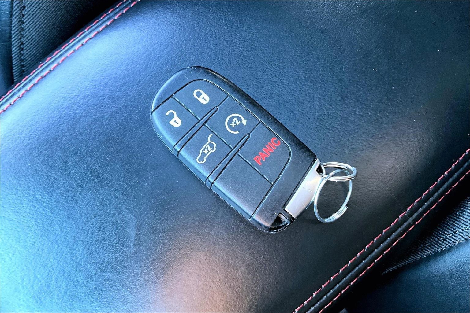 Used 2024 Dodge Durango GT image 34