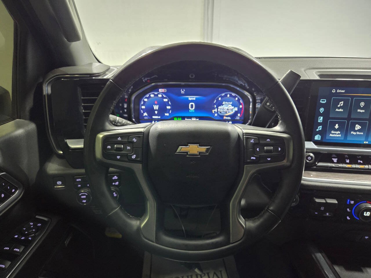 Used 2024 Chevrolet Silverado 2500 LTZ w/ LTZ Plus Package AWD/4WD image 13