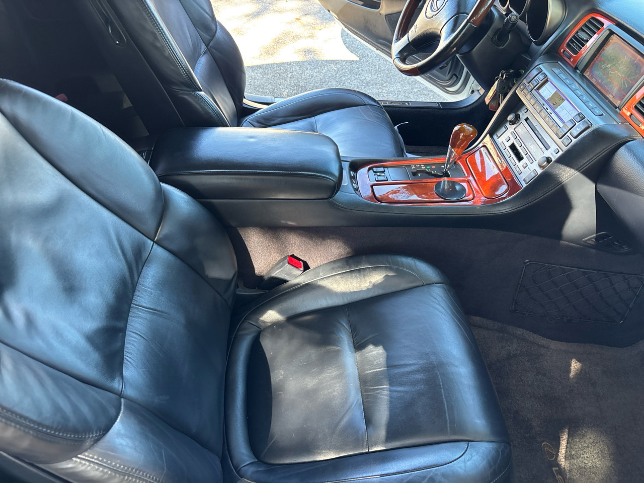 Used 2004 Lexus SC 430 Convertible image 21