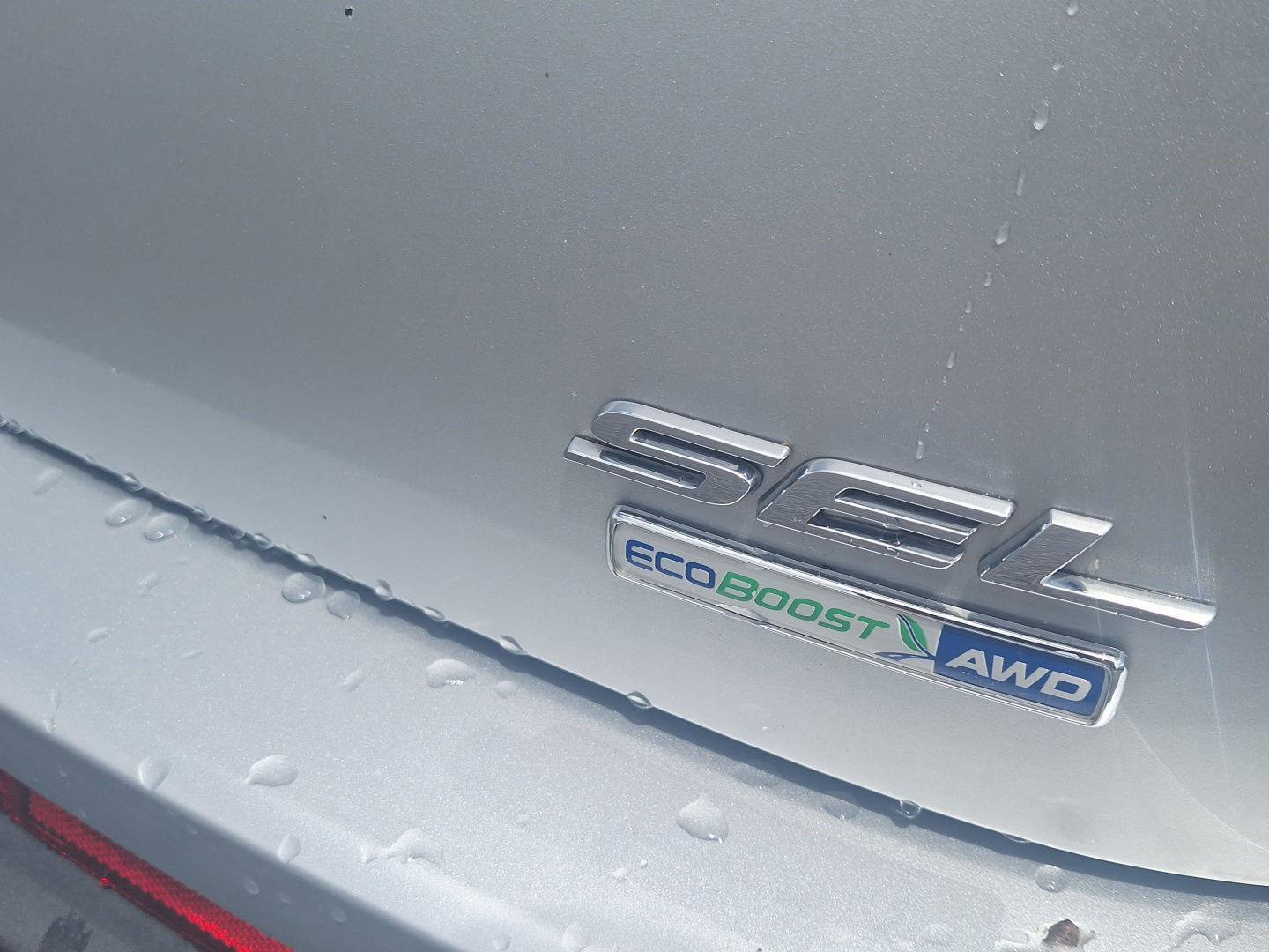 Used 2017 Ford Edge SEL w/ Equipment Group 201A AWD/4WD image 4