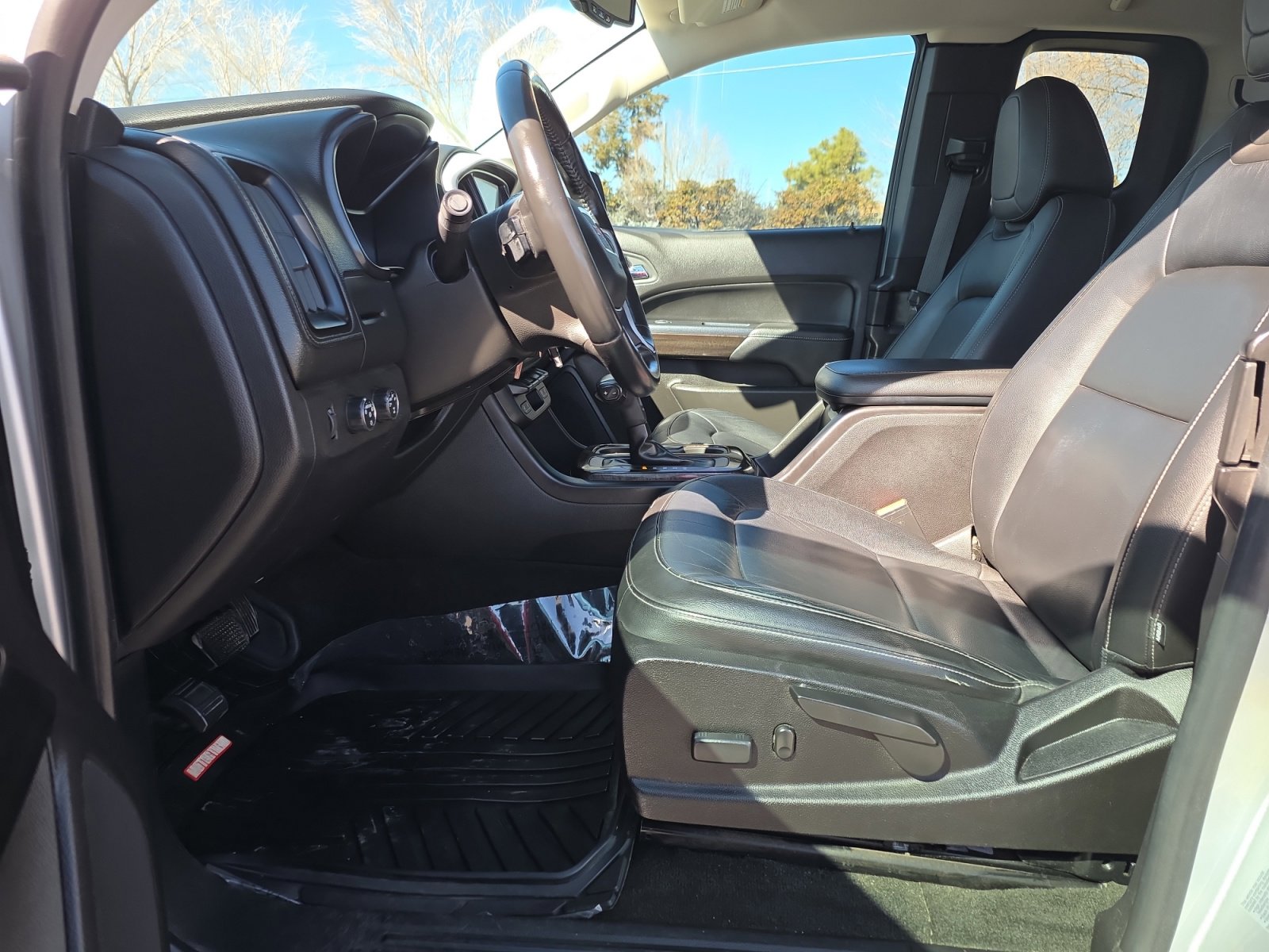 Used 2016 GMC Canyon SLT w/ Trailering Package image 11