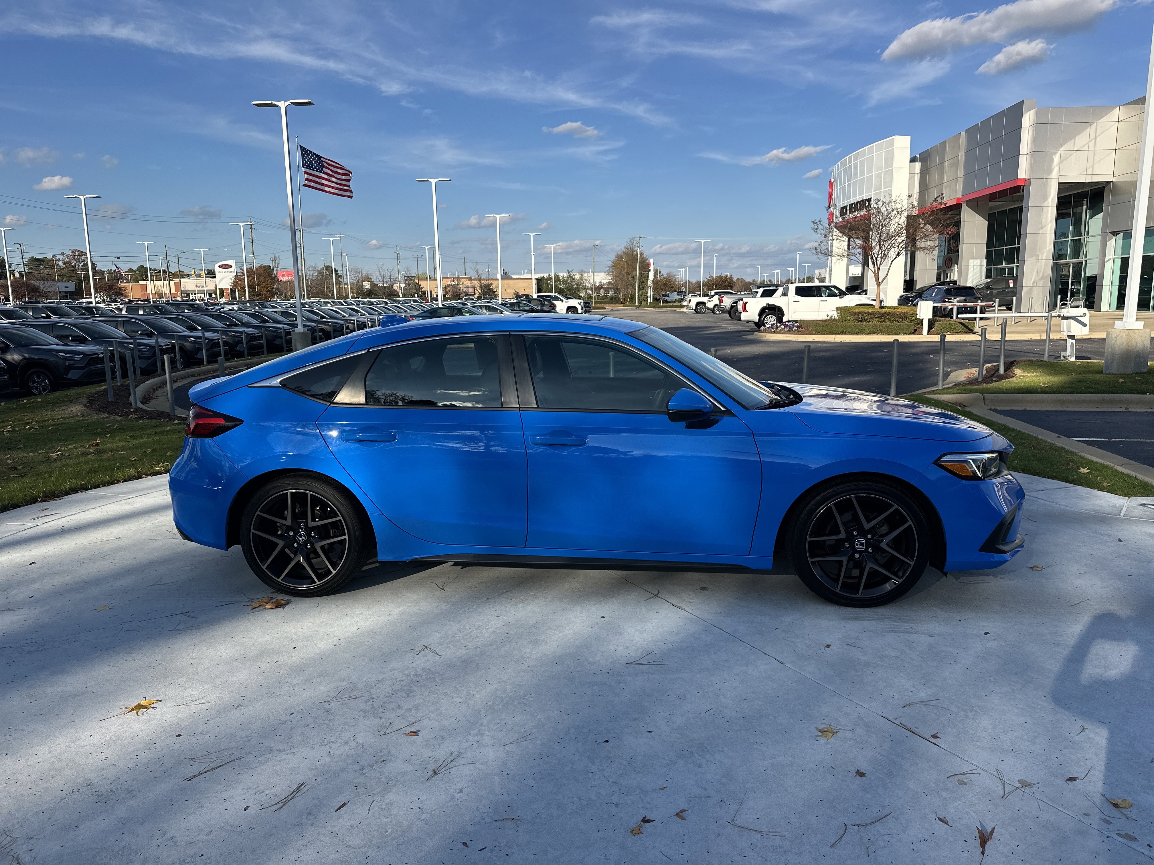 Used 2022 Honda Civic Sport Touring image 11