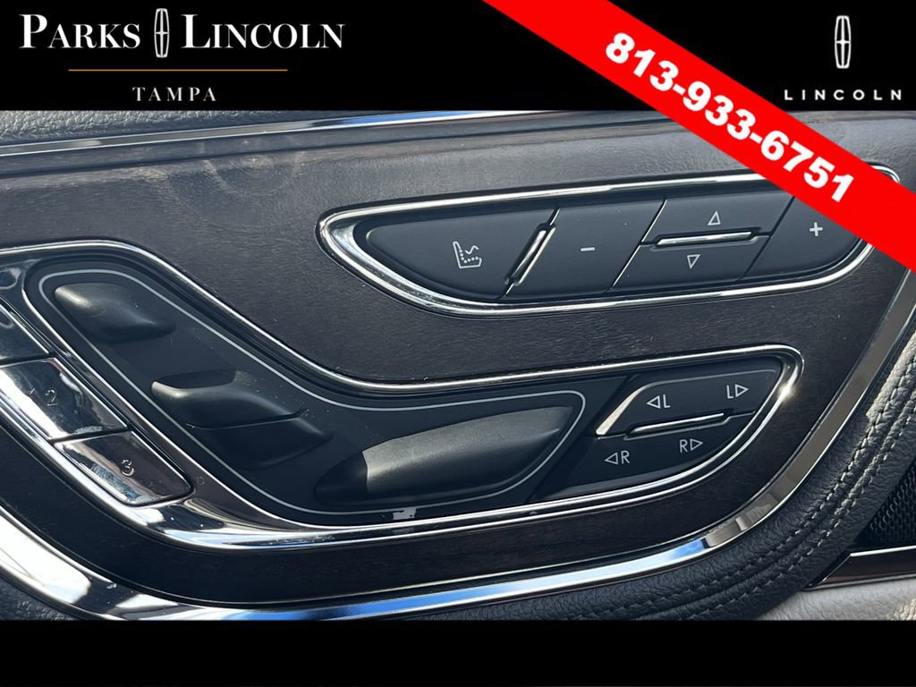 Used 2017 Lincoln Continental Reserve w/ Technology Package image 21