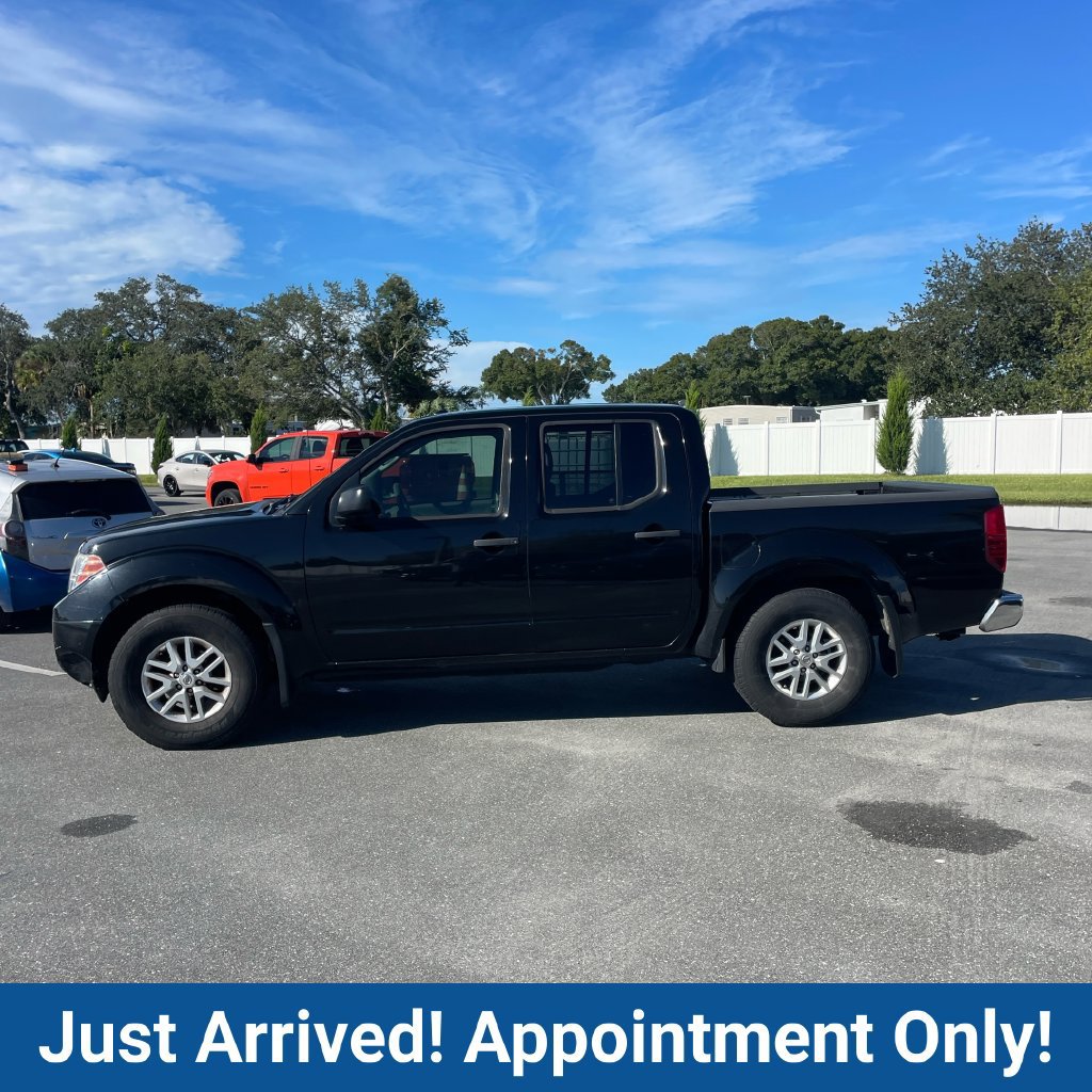 Used 2018 Nissan Frontier SV w/ Value Truck Package RWD image 4