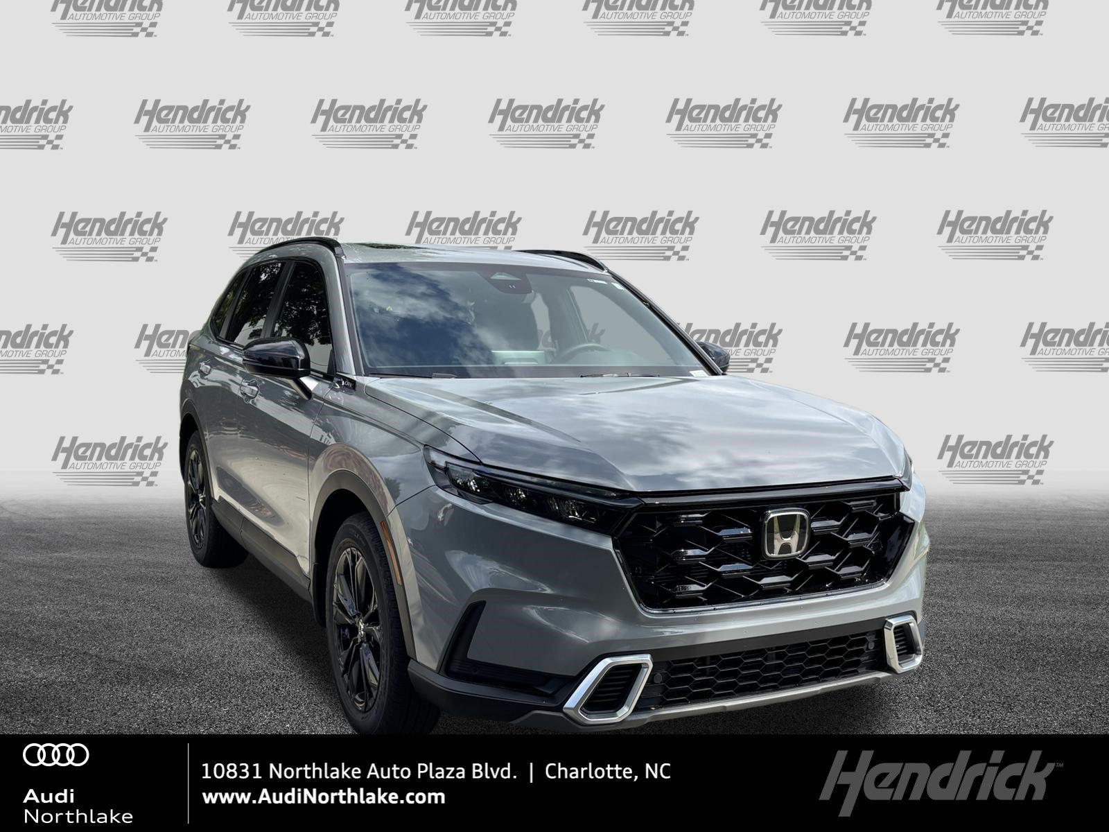 Used 2026 Honda CR-V Sport Touring image 1