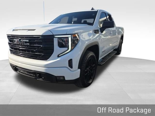 Used 2022 GMC Sierra 1500 Elevation w/ X31 Off-Road Package AWD/4WD image 9