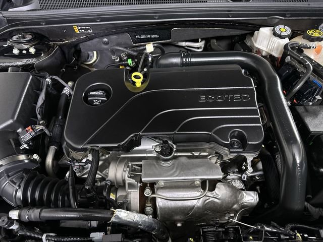 Used 2024 Chevrolet Malibu LT FWD image 31