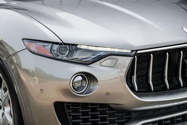 Used 2017 Maserati Levante S AWD/4WD image 52