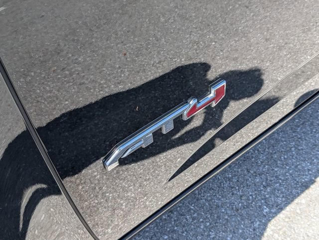 Used 2022 GMC Canyon AT4 w/ Trailering Package image 21