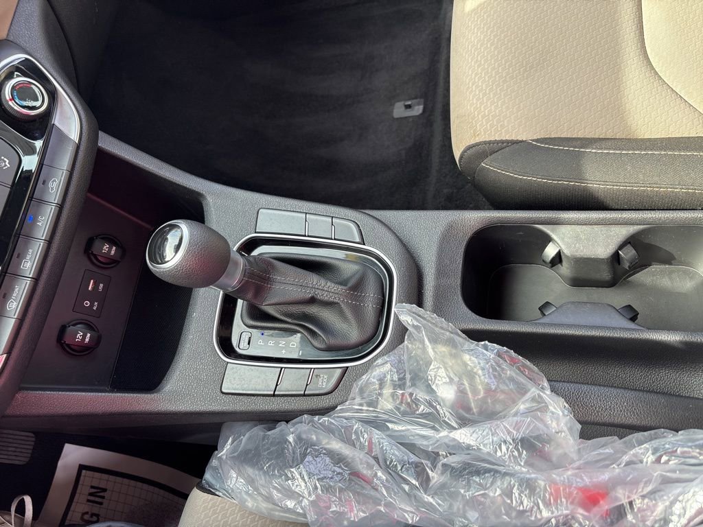 Used 2020 Hyundai Elantra GT image 22