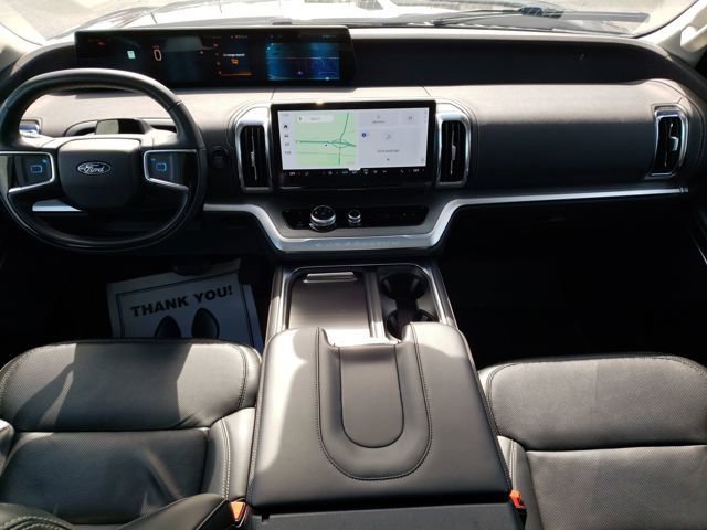 Used 2025 Ford Expedition Max Platinum image 15