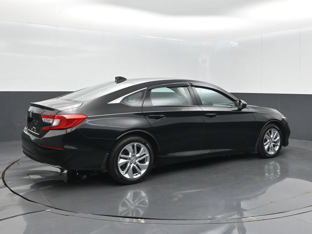Used 2018 Honda Accord LX image 8