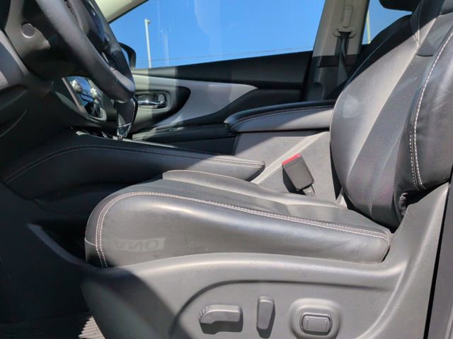 Used 2020 Nissan Murano SL w/ Moonroof Package FWD image 12