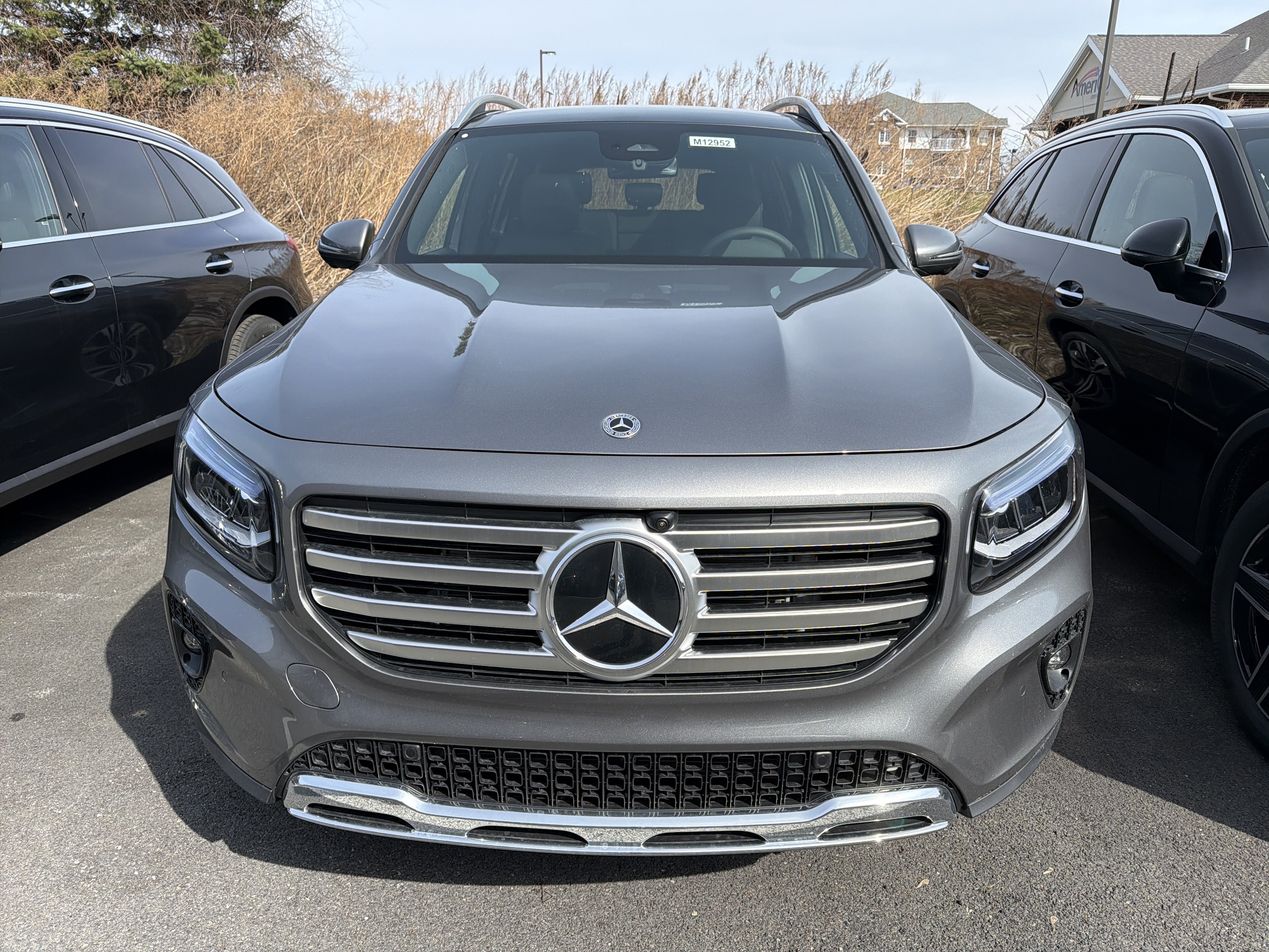 Used 2026 Mercedes-Benz GLB 250 4MATIC image 3