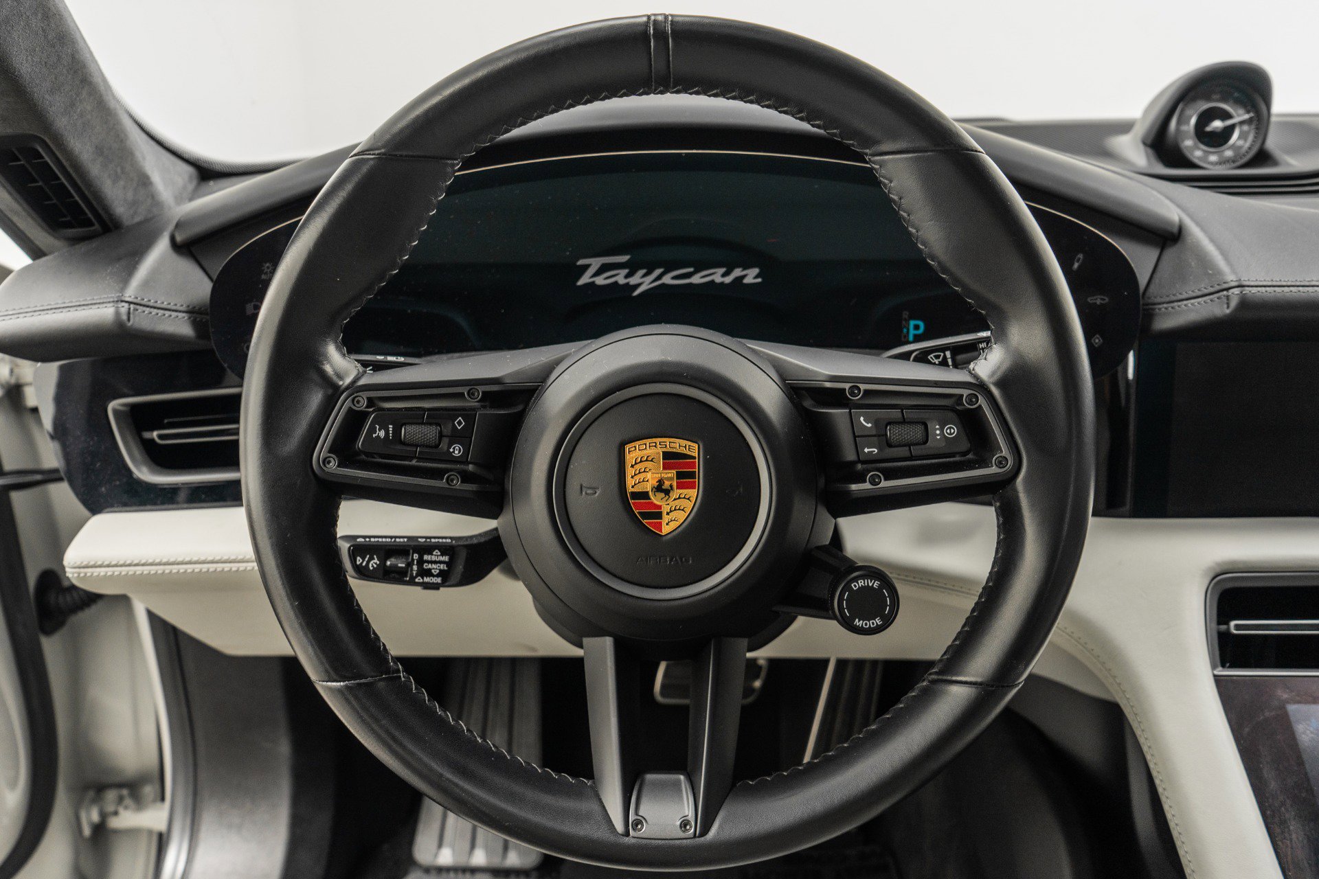 Used 2021 Porsche Taycan Turbo S image 15