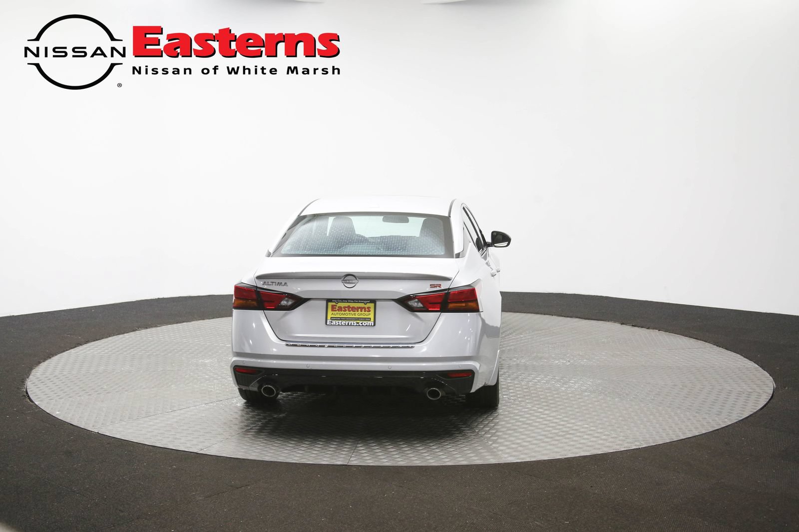 Used 2023 Nissan Altima 2.5 SR w/ SR Premium Package FWD image 36