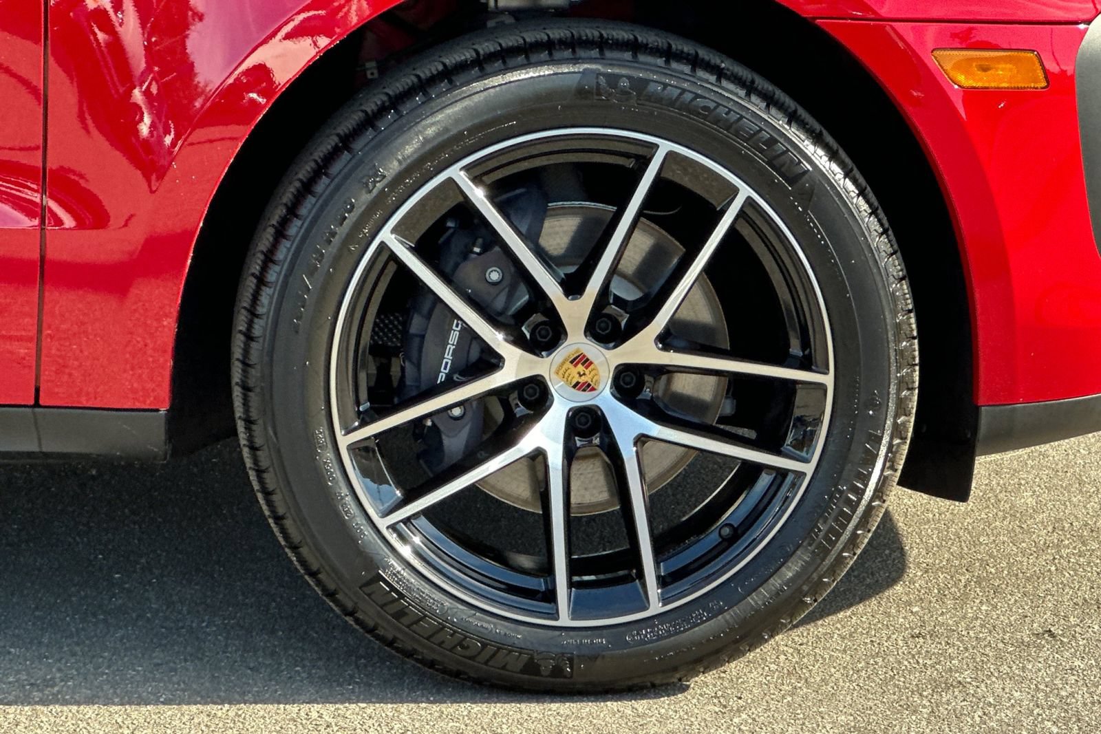 New 2026 Porsche Macan AWD/4WD image 42