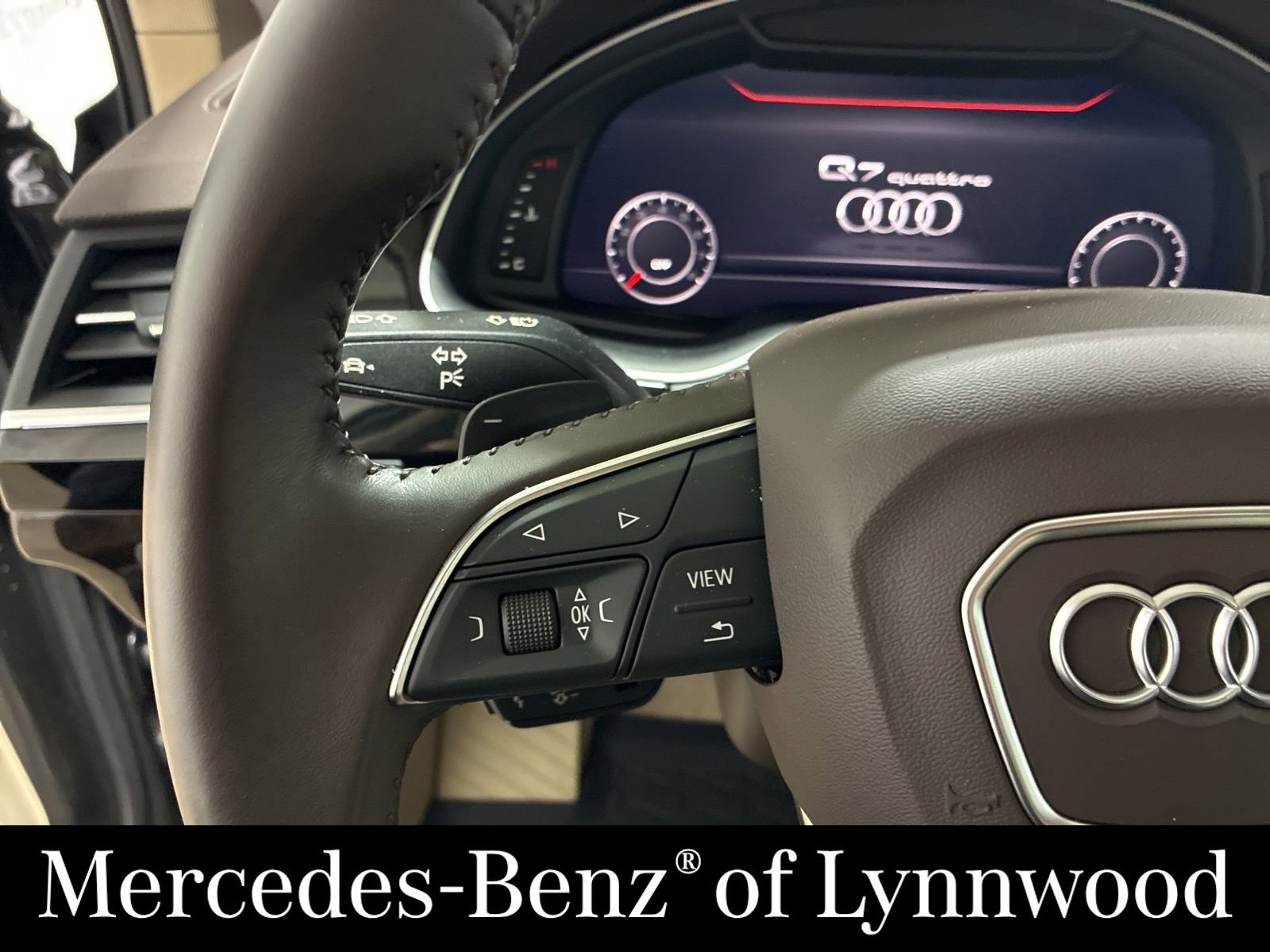 Used 2019 Audi Q7 3.0T Prestige w/ Prestige Package image 19