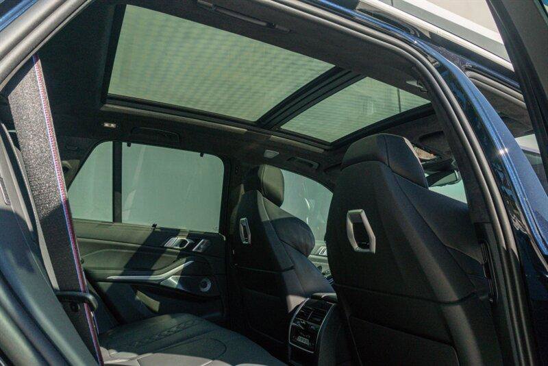 Used 2025 BMW X5 M Competition w/ Executive Package image 59
