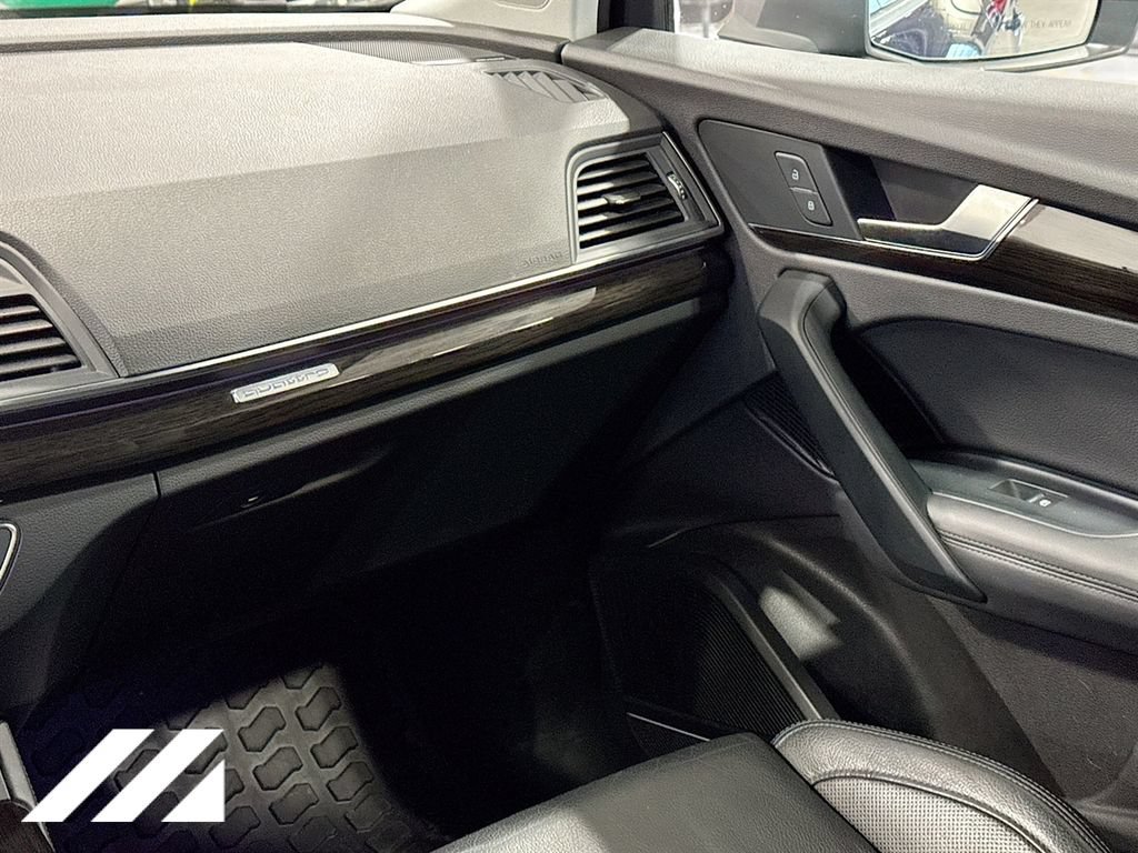 Used 2018 Audi Q5 Prestige AWD/4WD image 26