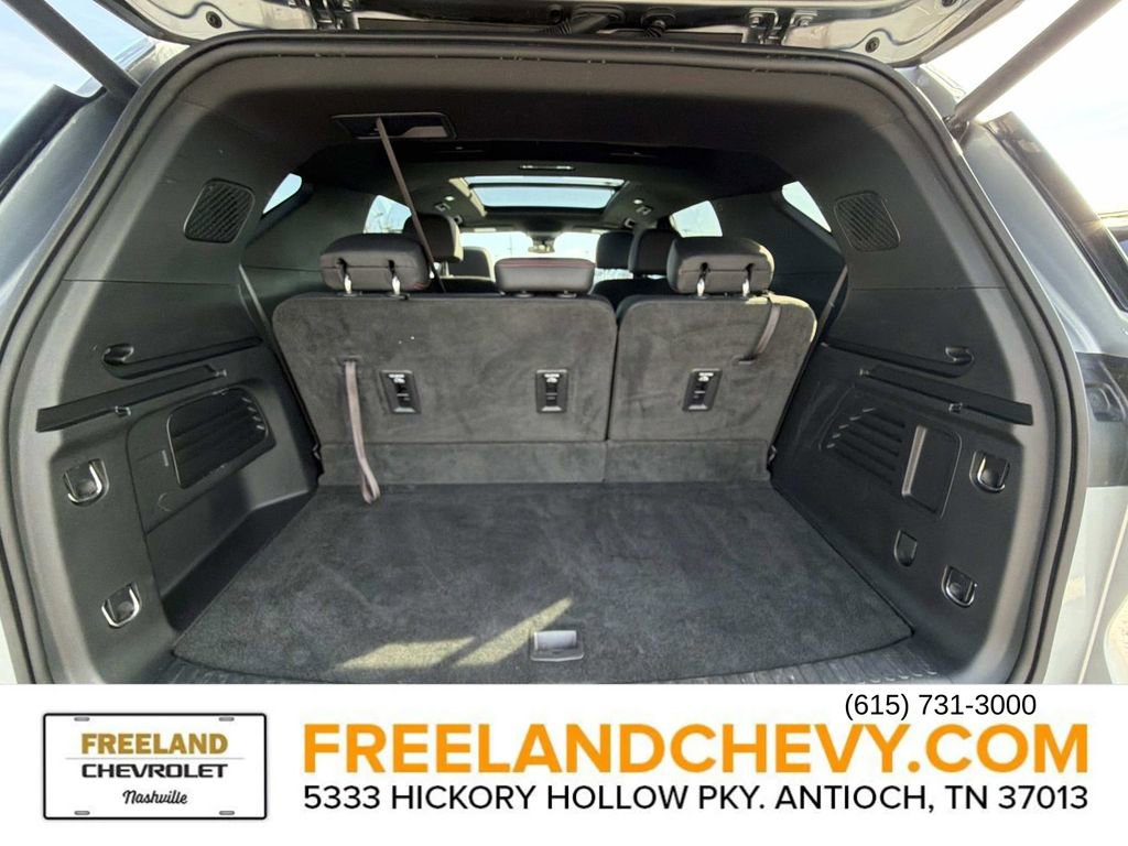 Used 2025 Chevrolet Traverse Z71 w/ Driver Confidence Package image 14