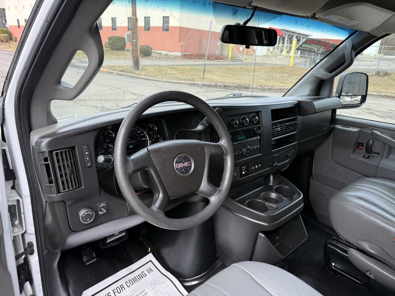 Used 2020 GMC Savana 2500 RWD image 9