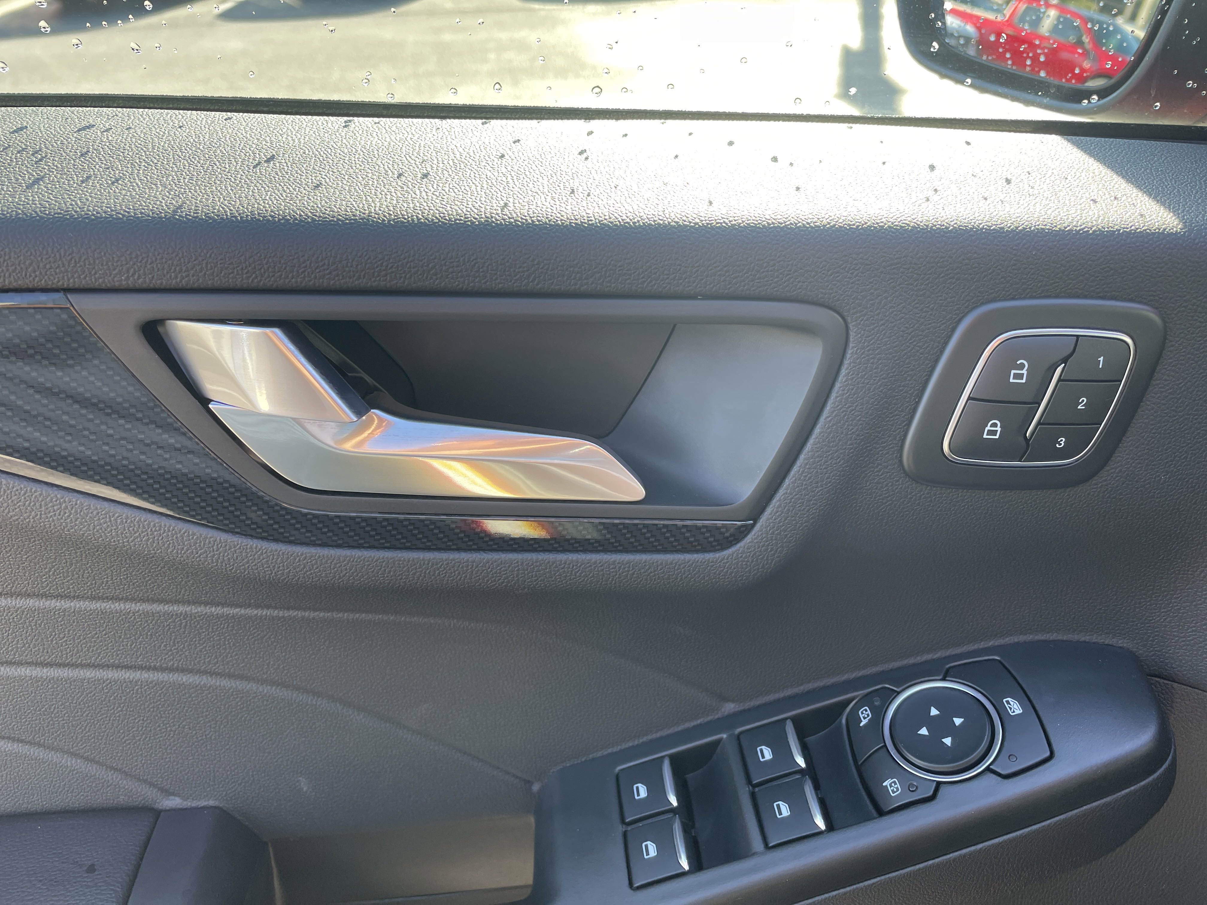 New 2025 Ford Escape ST-Line Elite w/ Tech Pack #2 image 9