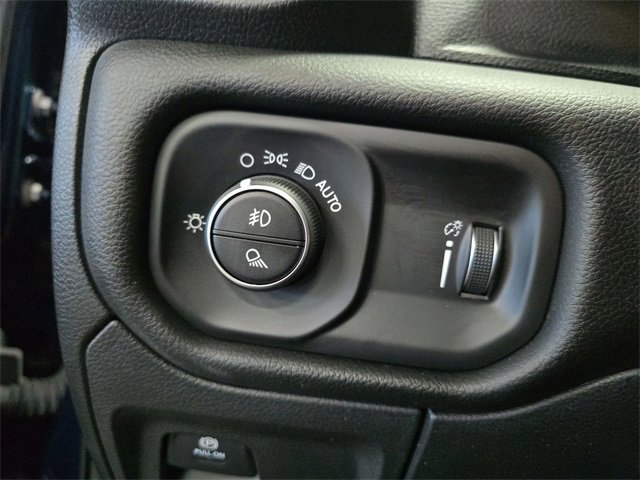 Used 2023 RAM 1500 Big Horn image 28